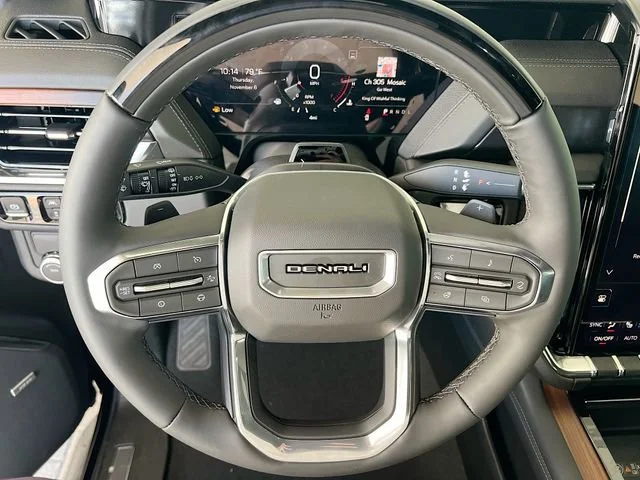 2026 GMC Yukon Denali - Photo 7
