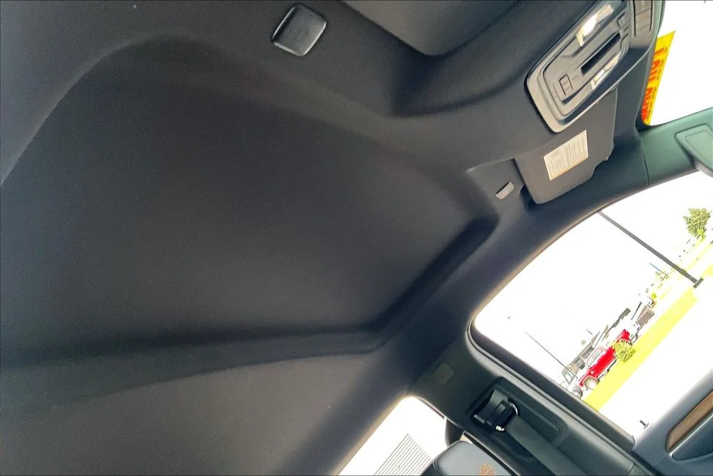 2022 Chevrolet Silverado 1500 High Country - Photo 23