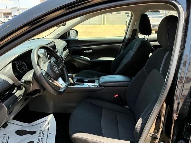 2024 Nissan Sentra SV - Photo 6