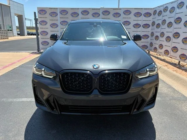 Used 2025 Dark Graphite Metallic BMW xDrive30i image 3