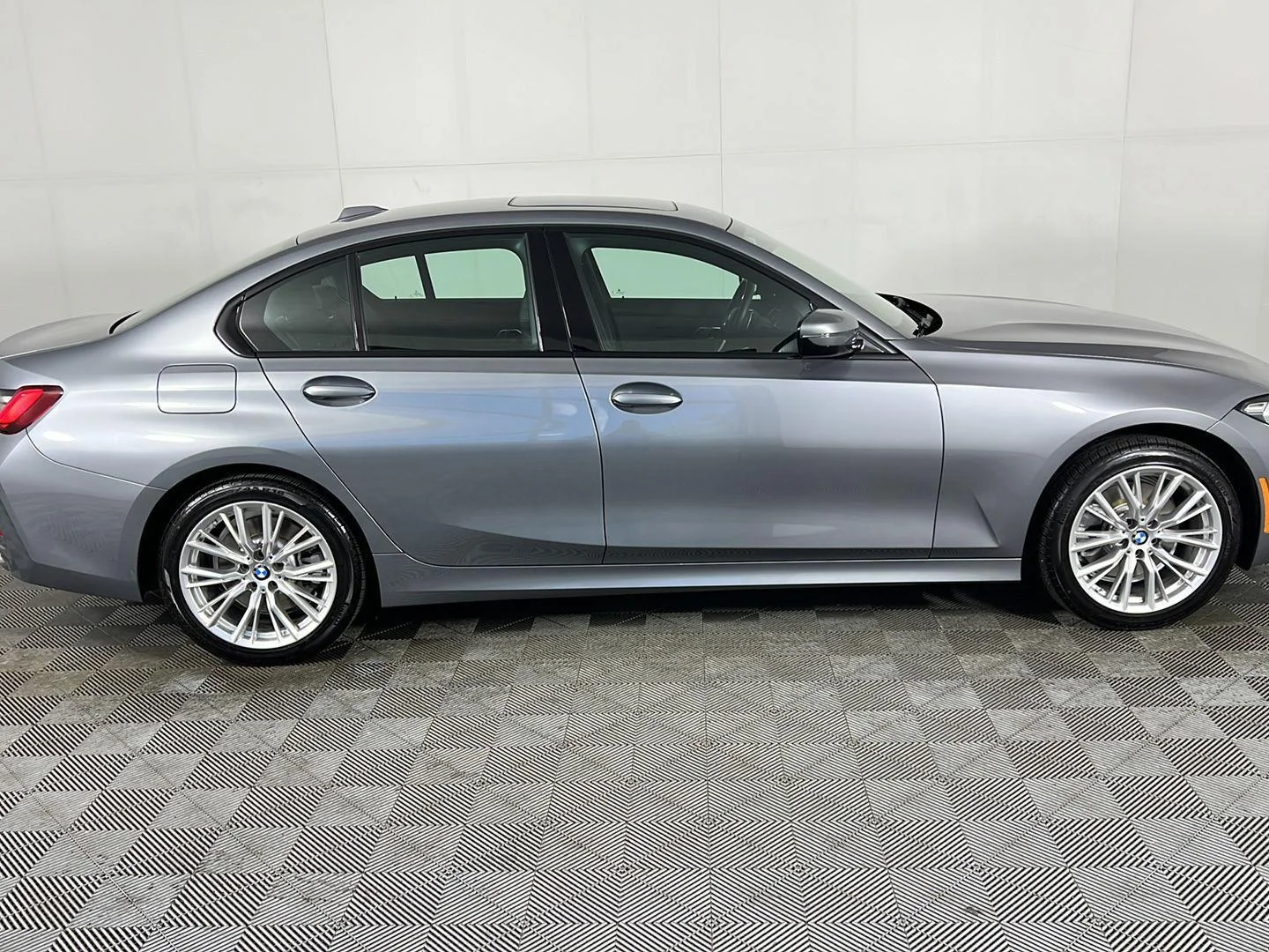 Used 2023 Skyscraper Grey Metallic BMW 330i xDrive image 3