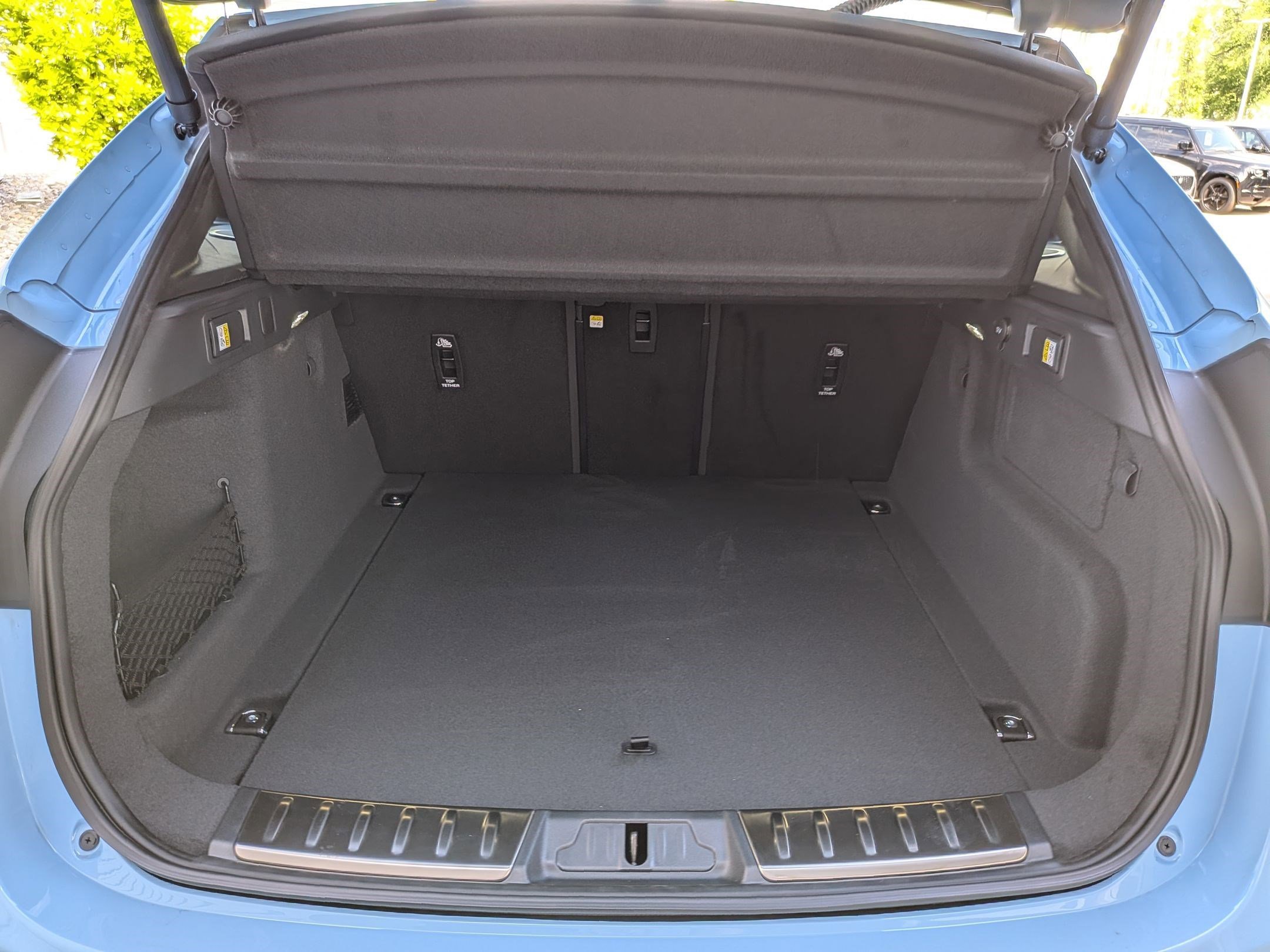 New 2026 Chalk Blue JAGUAR SVR 575 Final Edition image 27