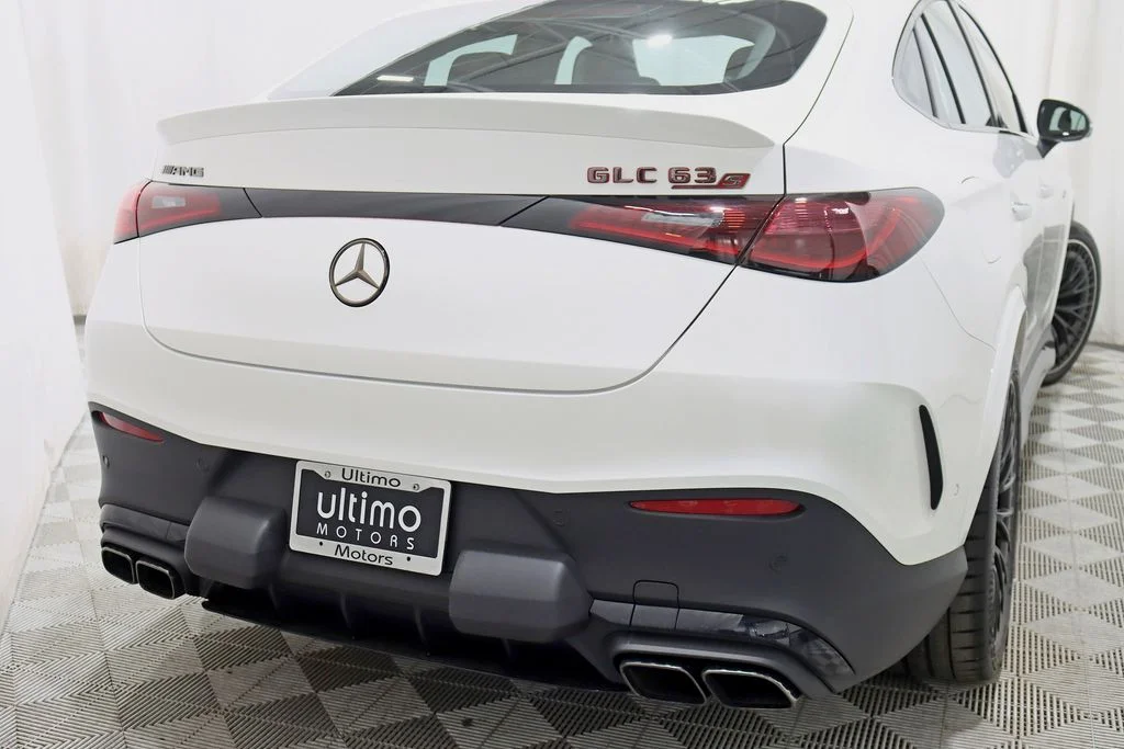 2025 Mercedes-Benz GLC AMG GLC63 S - Photo 13