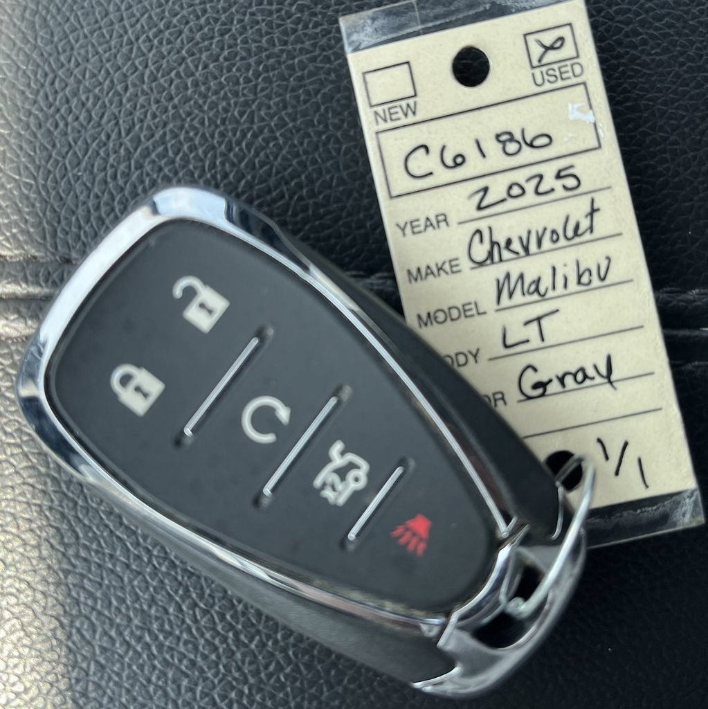 2025 Chevrolet Malibu 1LT - Photo 21