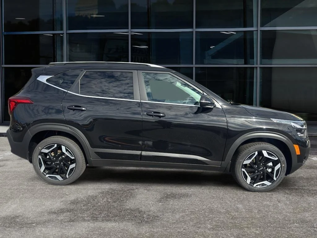 2026 Kia Seltos SX - Photo 4