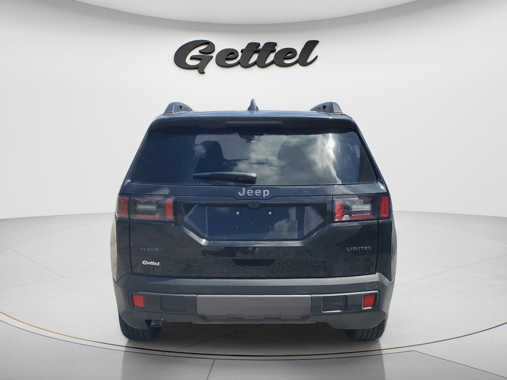 New 2026 Diamond Black Crystal Pearl-Coat Exterior Paint Jeep Limited image 5
