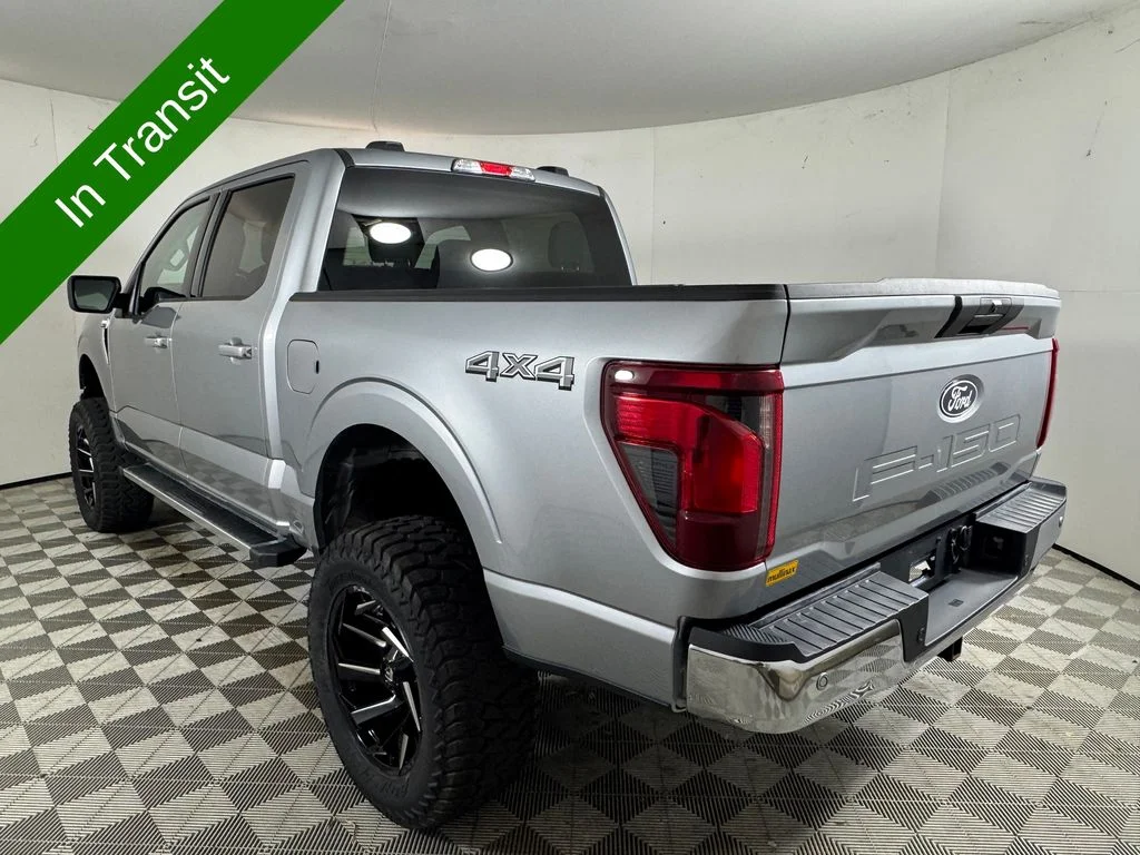 Used 2025 Silver Ford XLT image 6