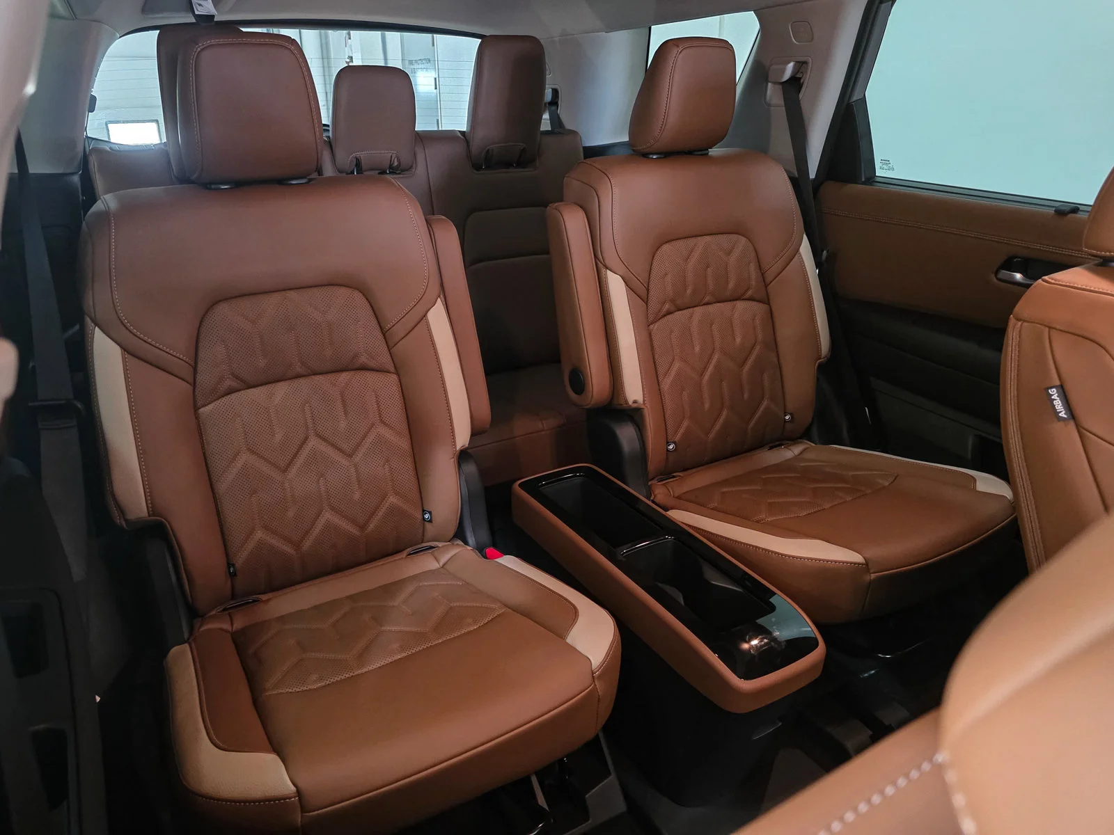 New 2026 Boulder Gray Pearl Nissan Platinum image 22