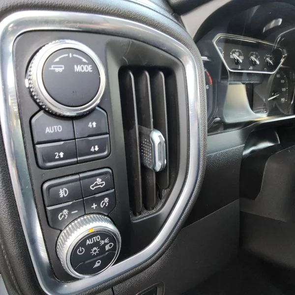 Used 2021 Silver GMC SLT Pickup 4D 5 3/4 ft image 24