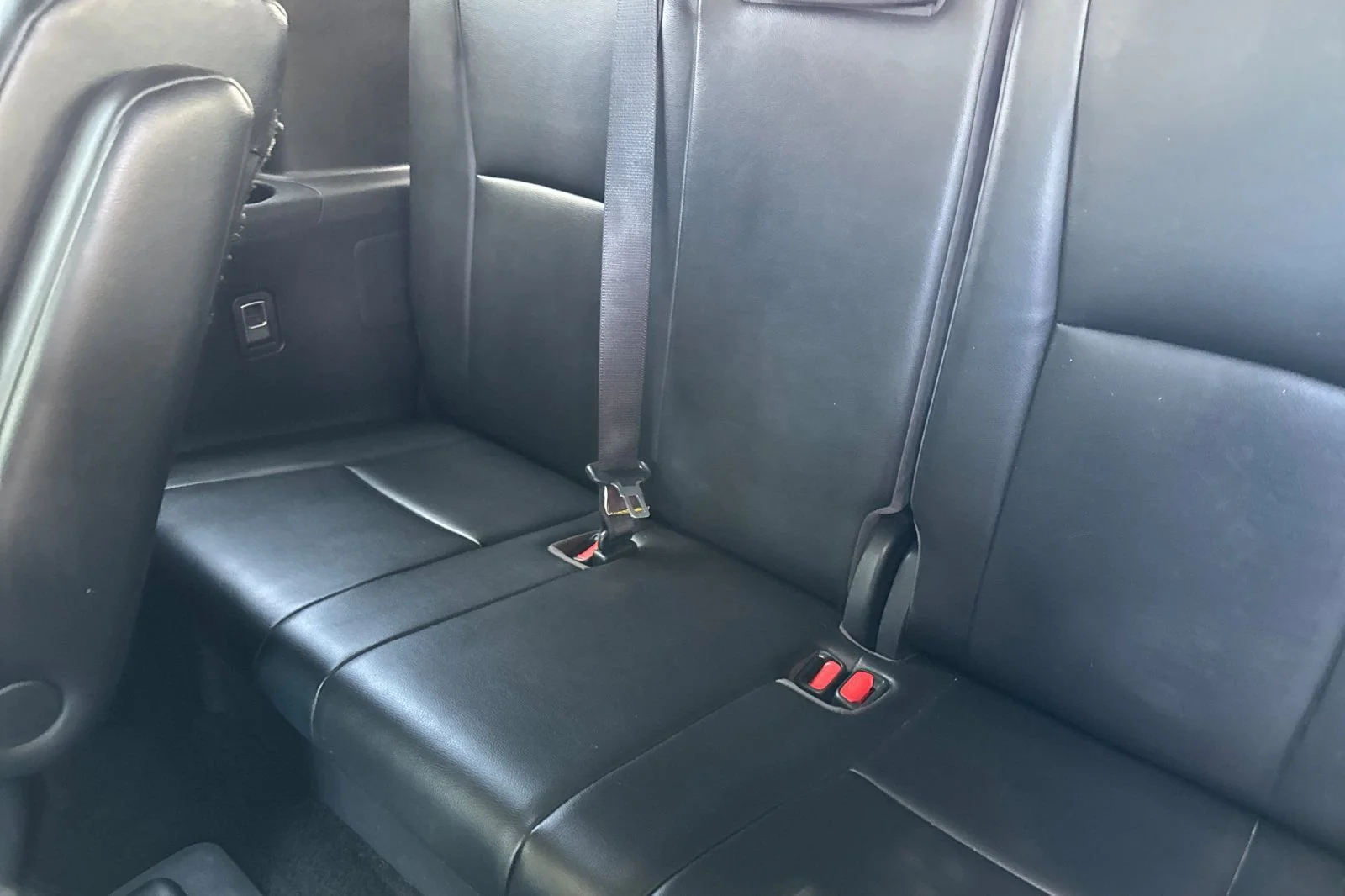 Used 2022 Moon Dust Toyota XLE image 16