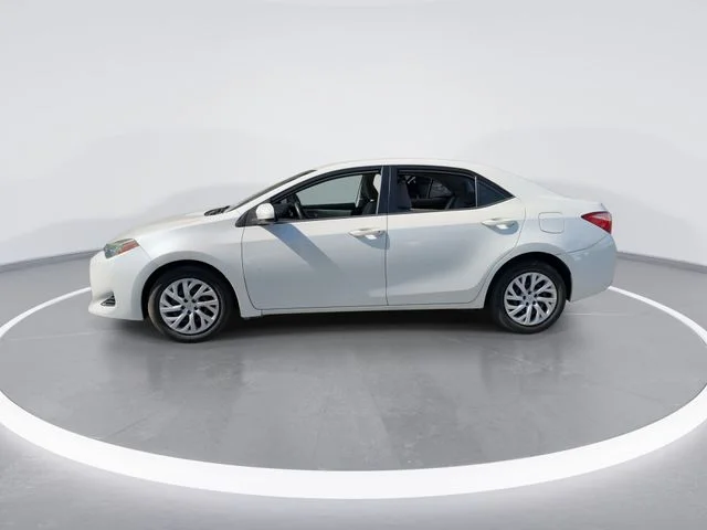 Used 2019 White Toyota LE image 5