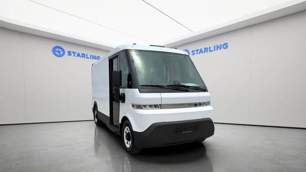 Used 2024 Oyster White BrightDrop EJY image 14