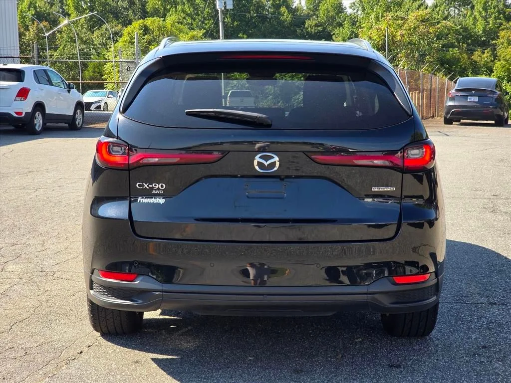 Used 2025 Black Mazda 3.3 Turbo Preferred image 23