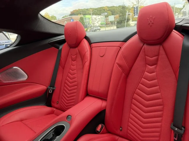 New 2026 Grigio Maratea Metallic Maserati  image 13
