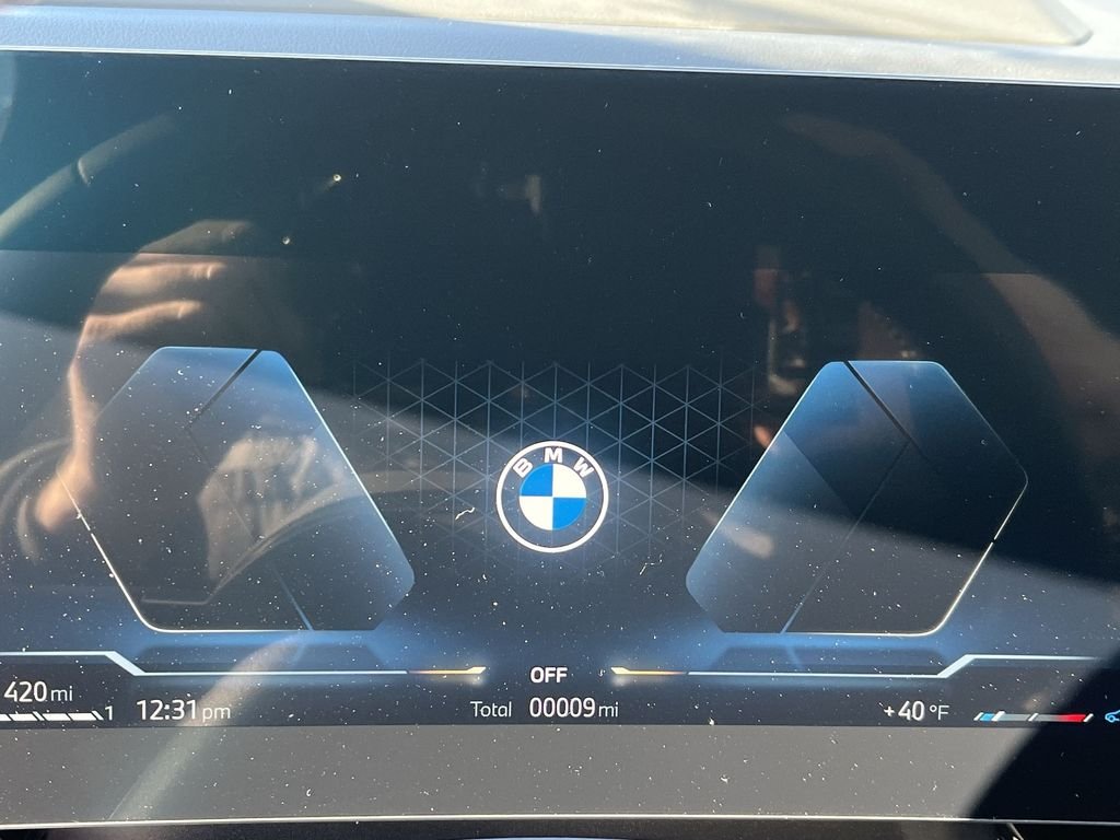 Used 2026 Green Metallic BMW xDrive28i image 15