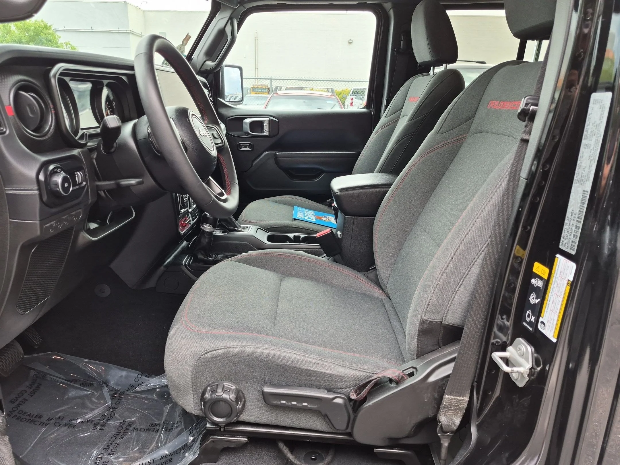 2024 Jeep Wrangler 4-Door Rubicon - Photo 23
