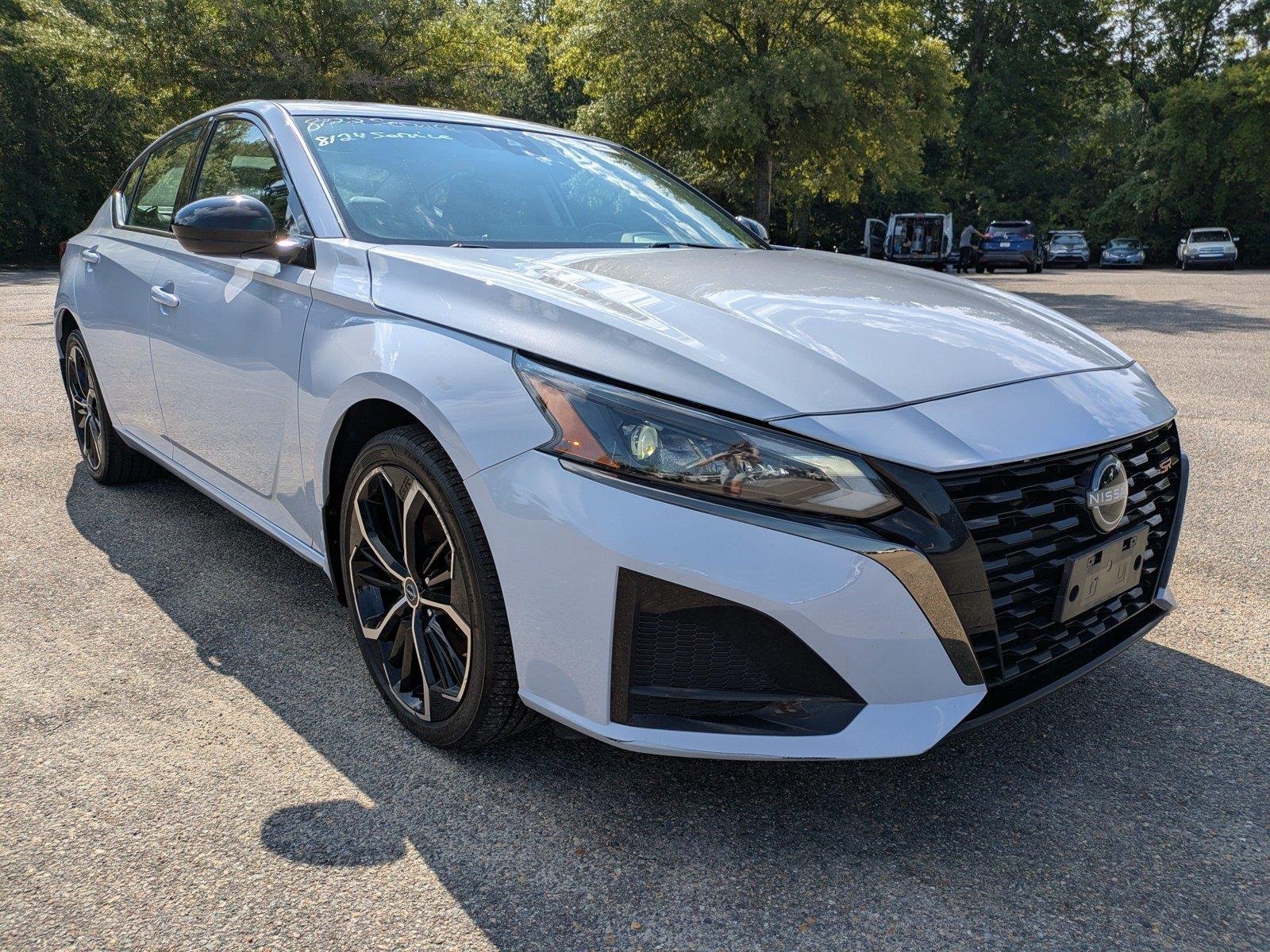 Used 2023 Gray Sky Pearl Nissan 2.5 SR image 2