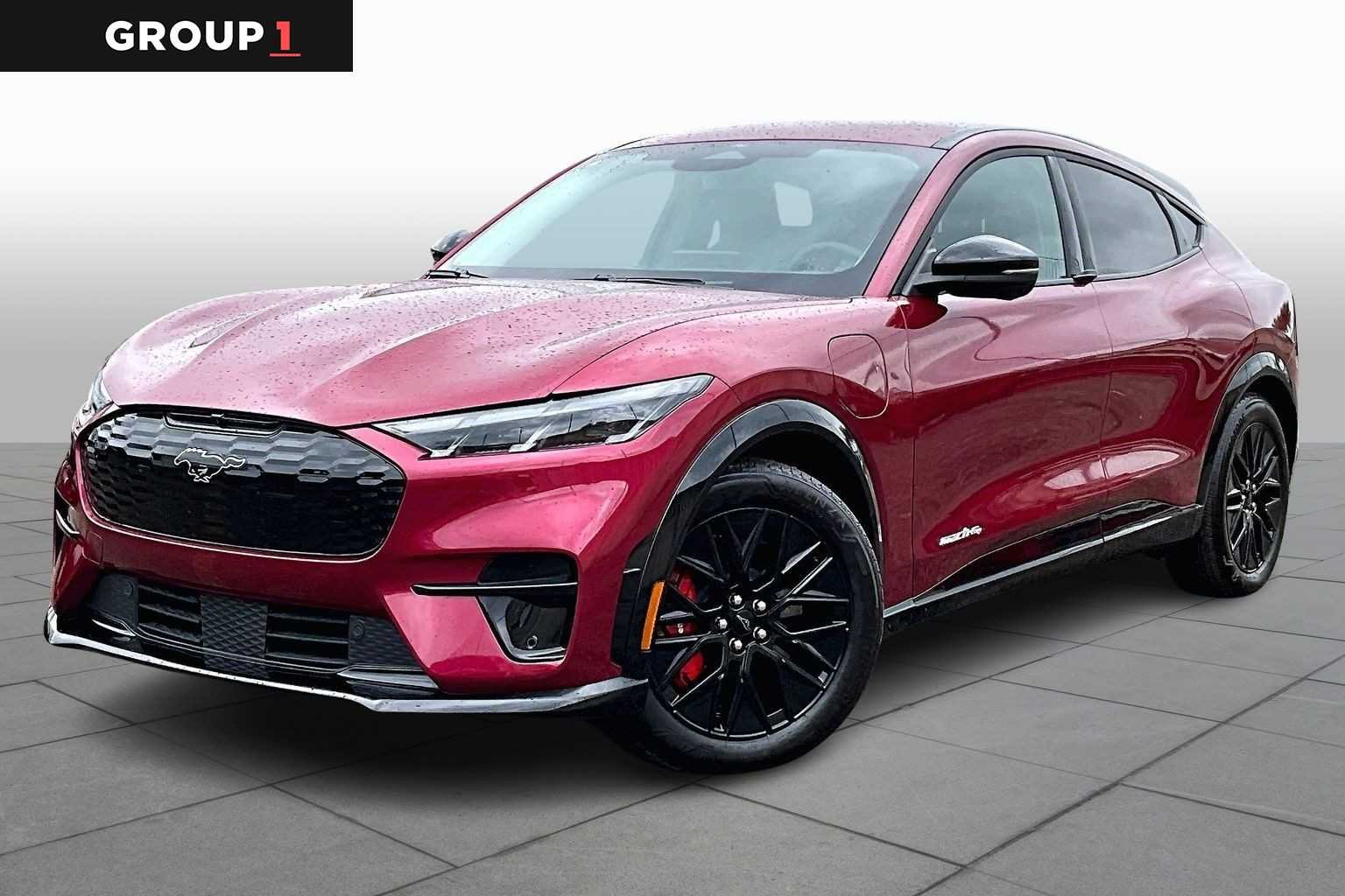 2025 Ford Mustang-Mach-e Premium's photo
