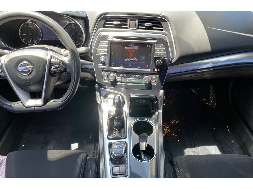 Used 2019 Gun Metallic Nissan S image 14