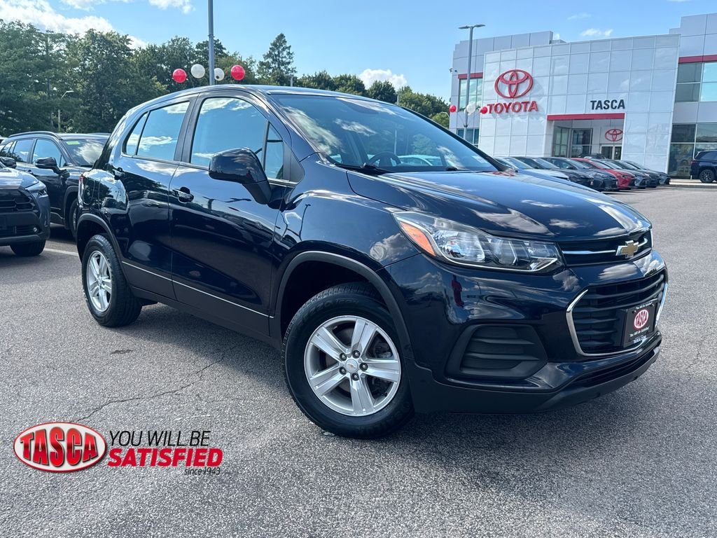 Used 2021 Blue Chevrolet LS image 1