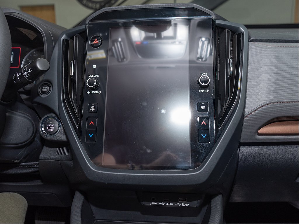Used 2025 Crystal Black Silica Subaru Sport image 12