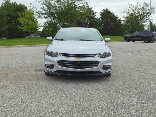 Used 2017 Chevrolet Malibu 1LT with VIN 1G1ZE5ST6HF110260 for sale in Saginaw, MI