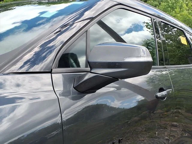 Used 2020 Gray Chevrolet LT image 9