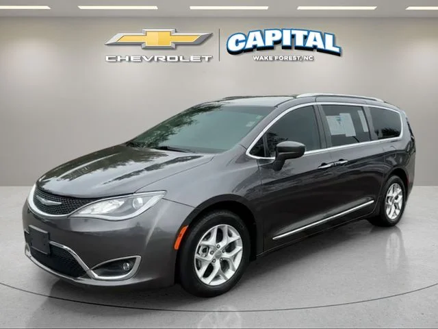 Used 2017 Gray Chrysler Touring L Plus image 1