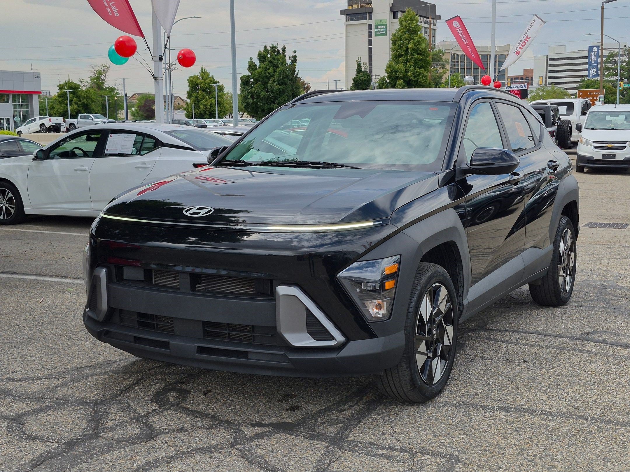 Used 2024 Abyss Black Pearl Hyundai SEL image 9