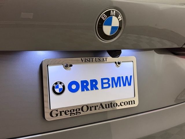 Used 2026 Skyscraper Grey Metallic BMW sDrive40i image 14