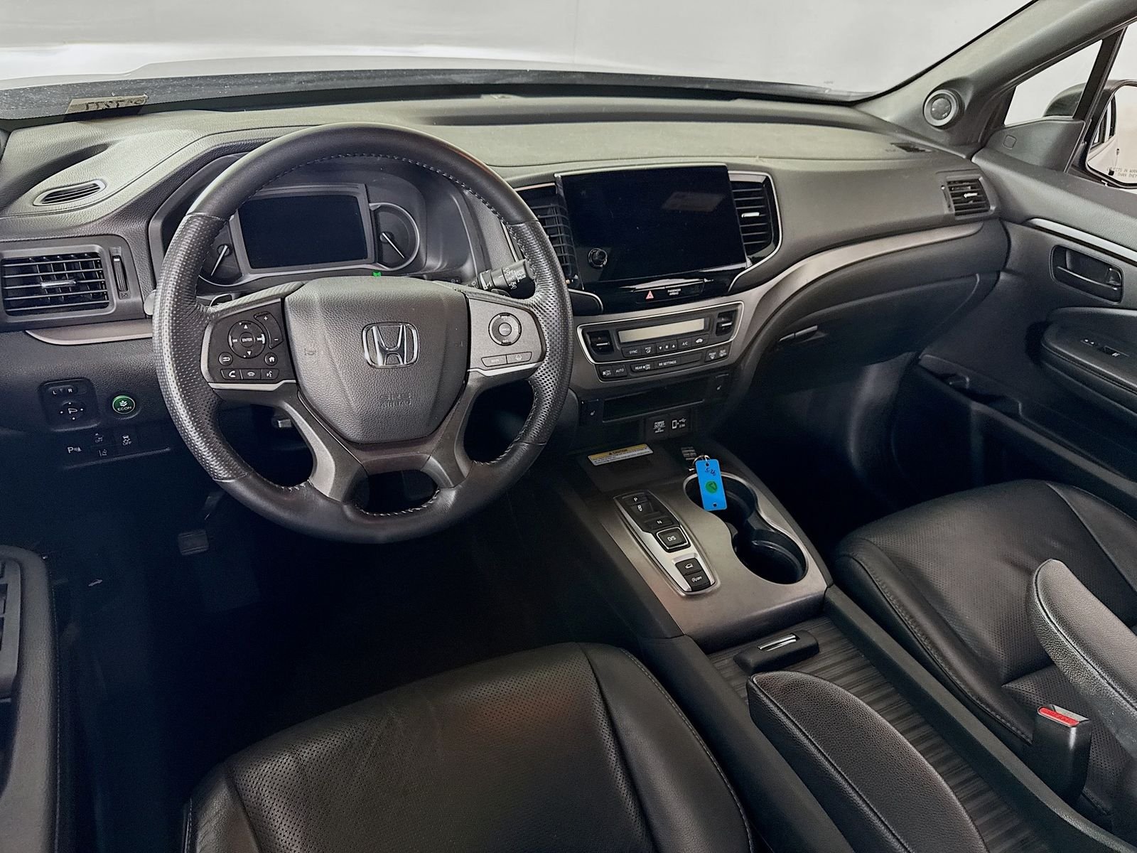 Used 2023 Sonic Gray Pearl Honda EX-L image 19
