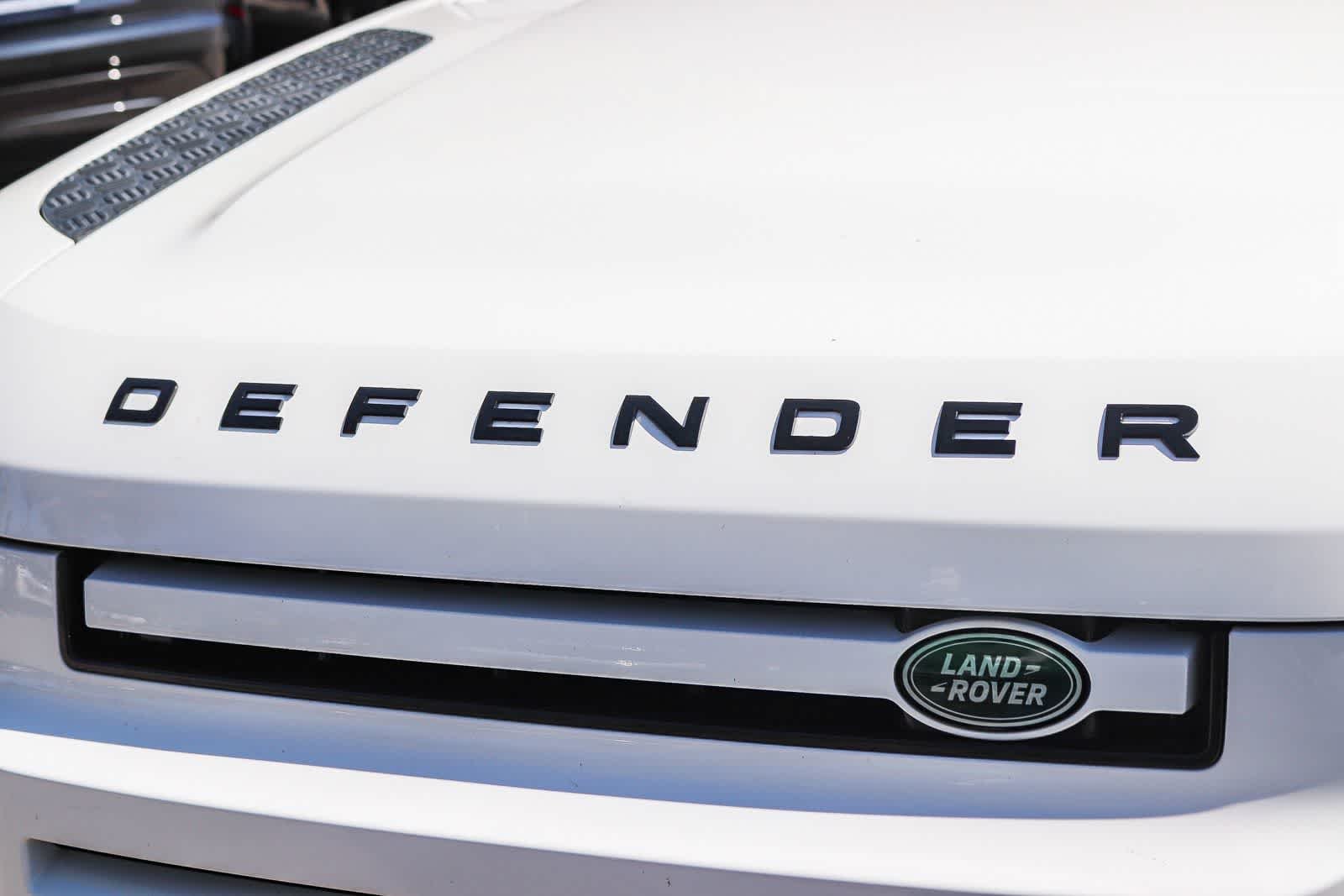Used 2020 Fuji White Land Rover HSE image 11