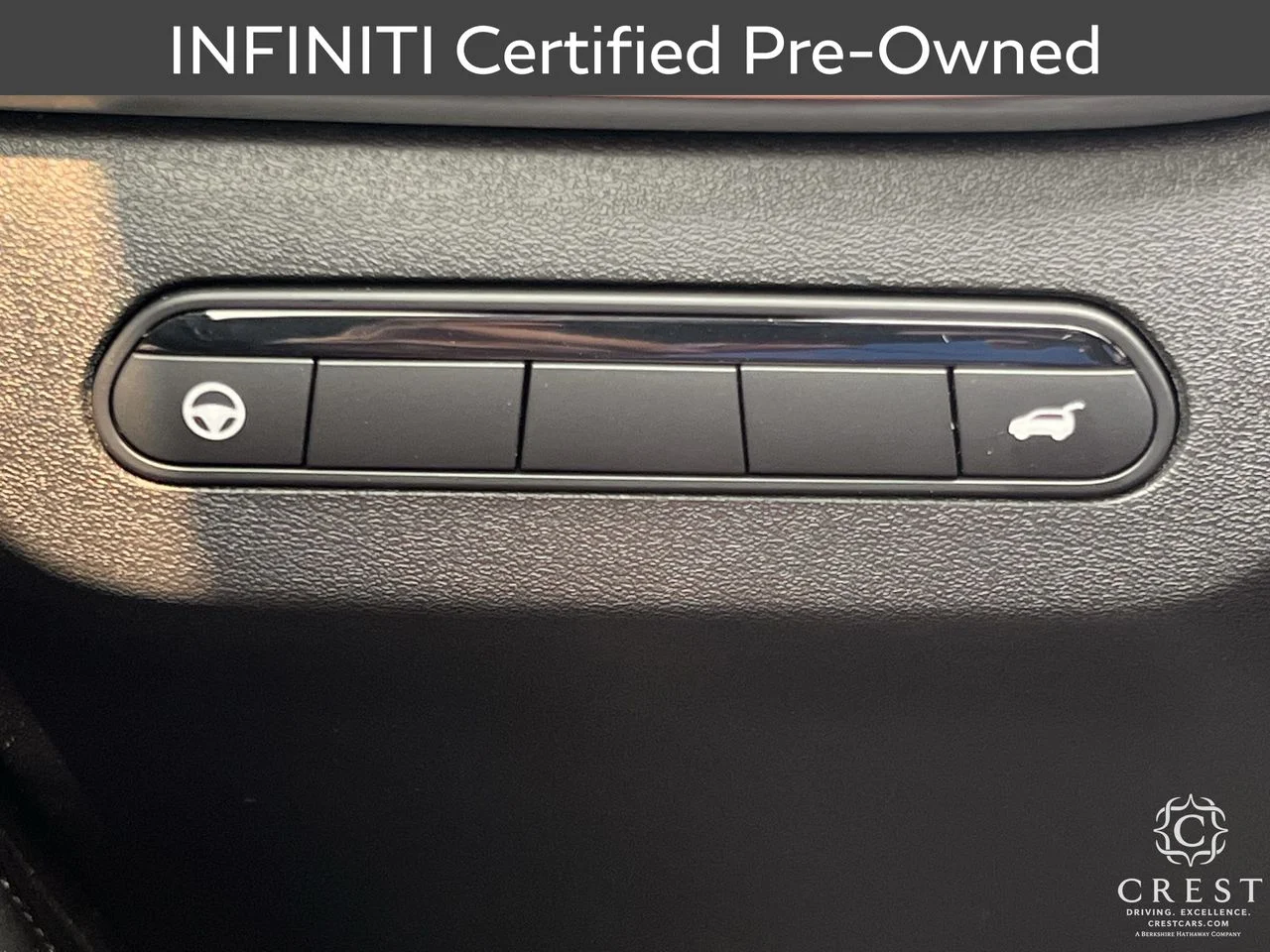 Certified Used 2026 Mineral Black INFINITI LUXE image 22