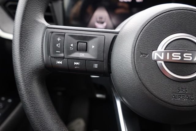 Used 2025 Gray Nissan SV image 25