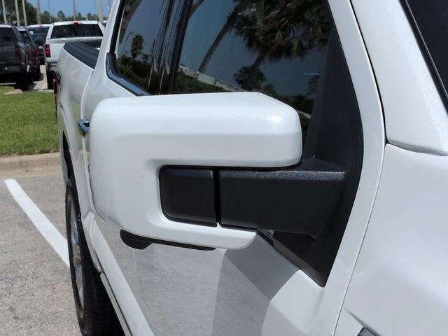 New 2026 Star White Metallic Tri-Coat Ford Platinum® image 11