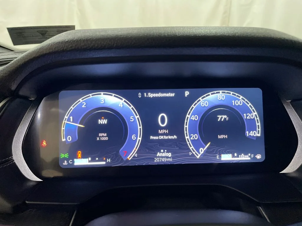 Used 2024 Velvet Red Pearlcoat Jeep Altitude X image 18