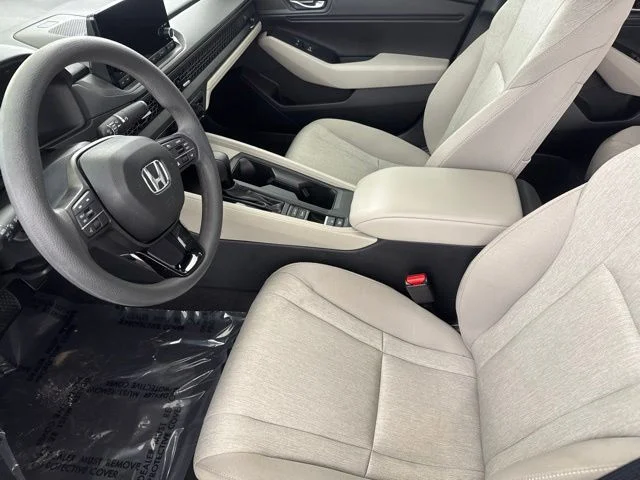 Used 2024 White Honda EX image 25