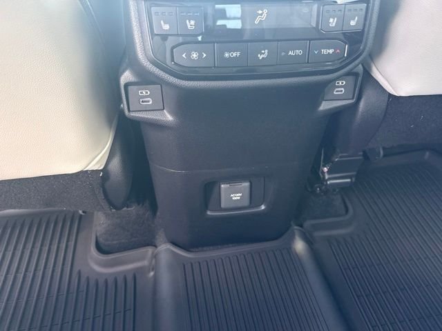 Used 2025 Black Toyota Platinum image 23