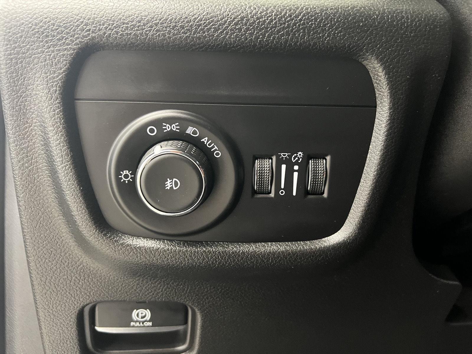 2023 Jeep Grand Cherokee Limited - Photo 14