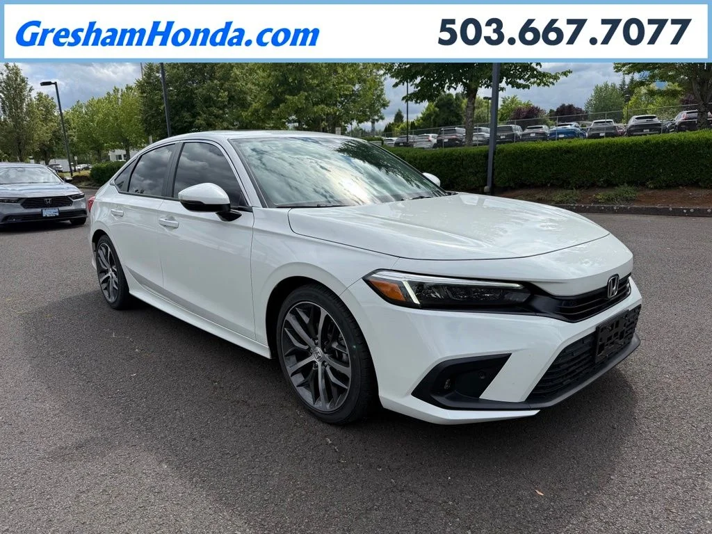 2024 Honda Civic Touring CVT's photo