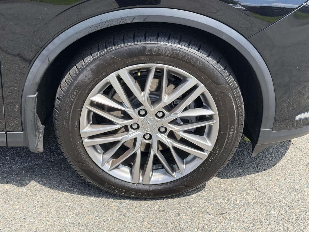 Used 2022 Black Acura Advance image 25