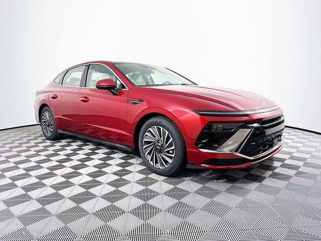 2025 Hyundai Sonata Hybrid SEL - Photo 9