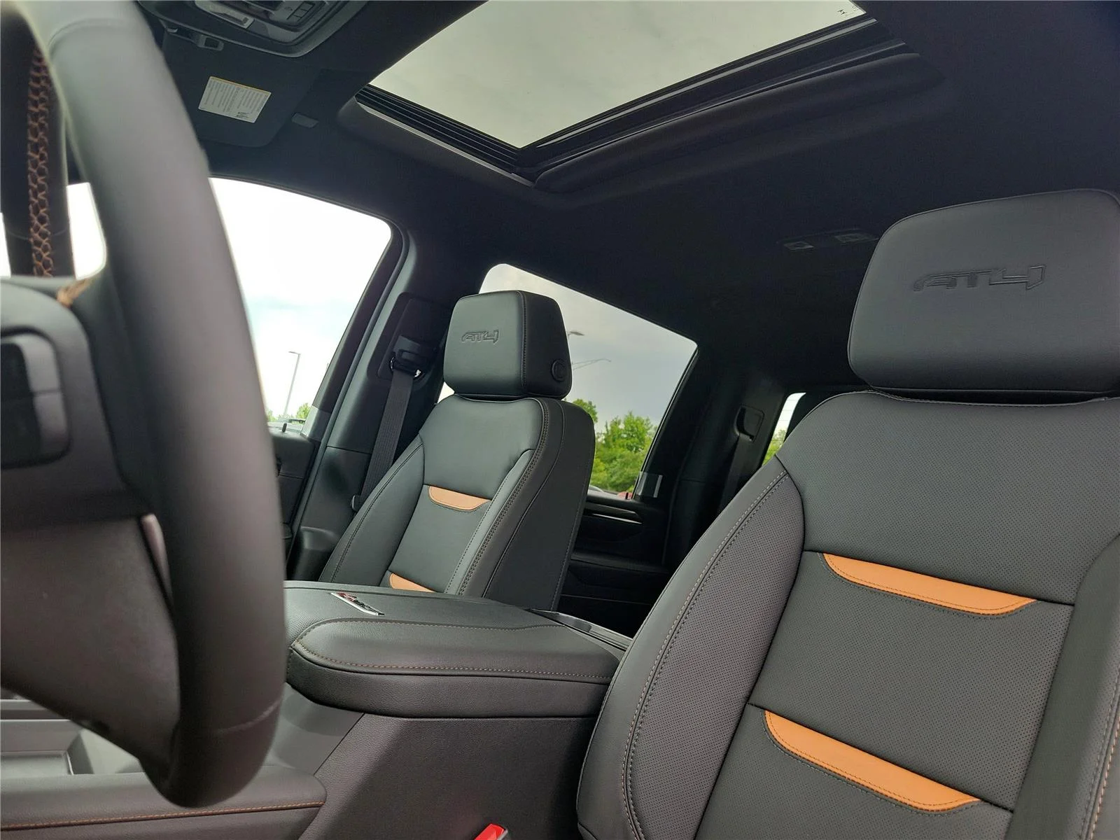 2026 GMC Sierra 2500HD AT4 - Photo 17
