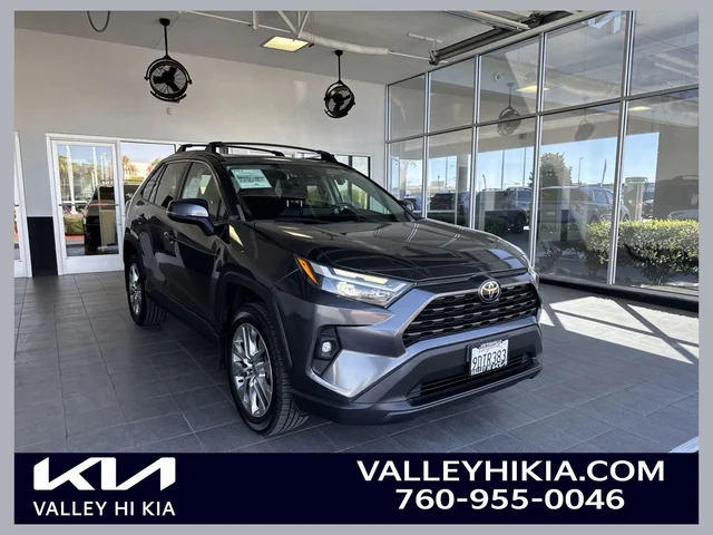 2022 Toyota RAV4 XLE Premium