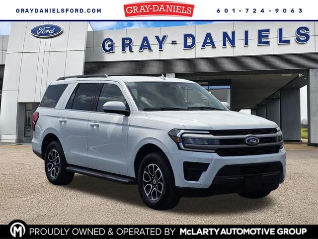 Certified Used 2024 Oxford White Ford XLT image 1