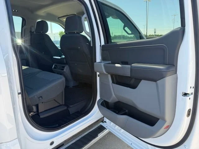 2024 Ford F-150 XLT - Photo 40