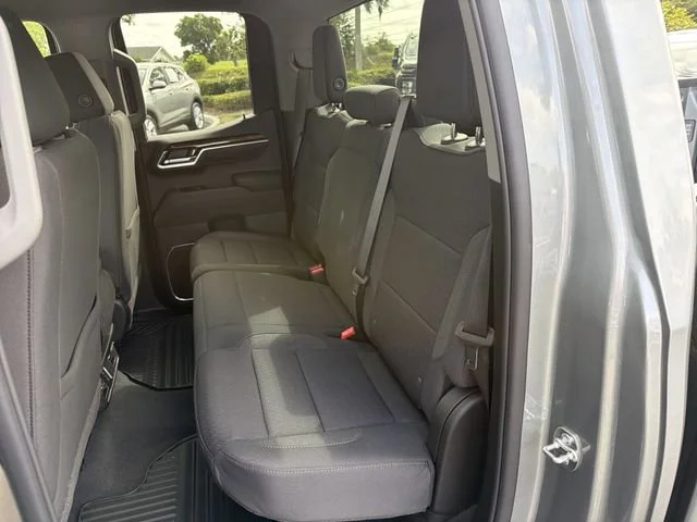 New 2026 Sterling Metallic GMC Elevation image 18
