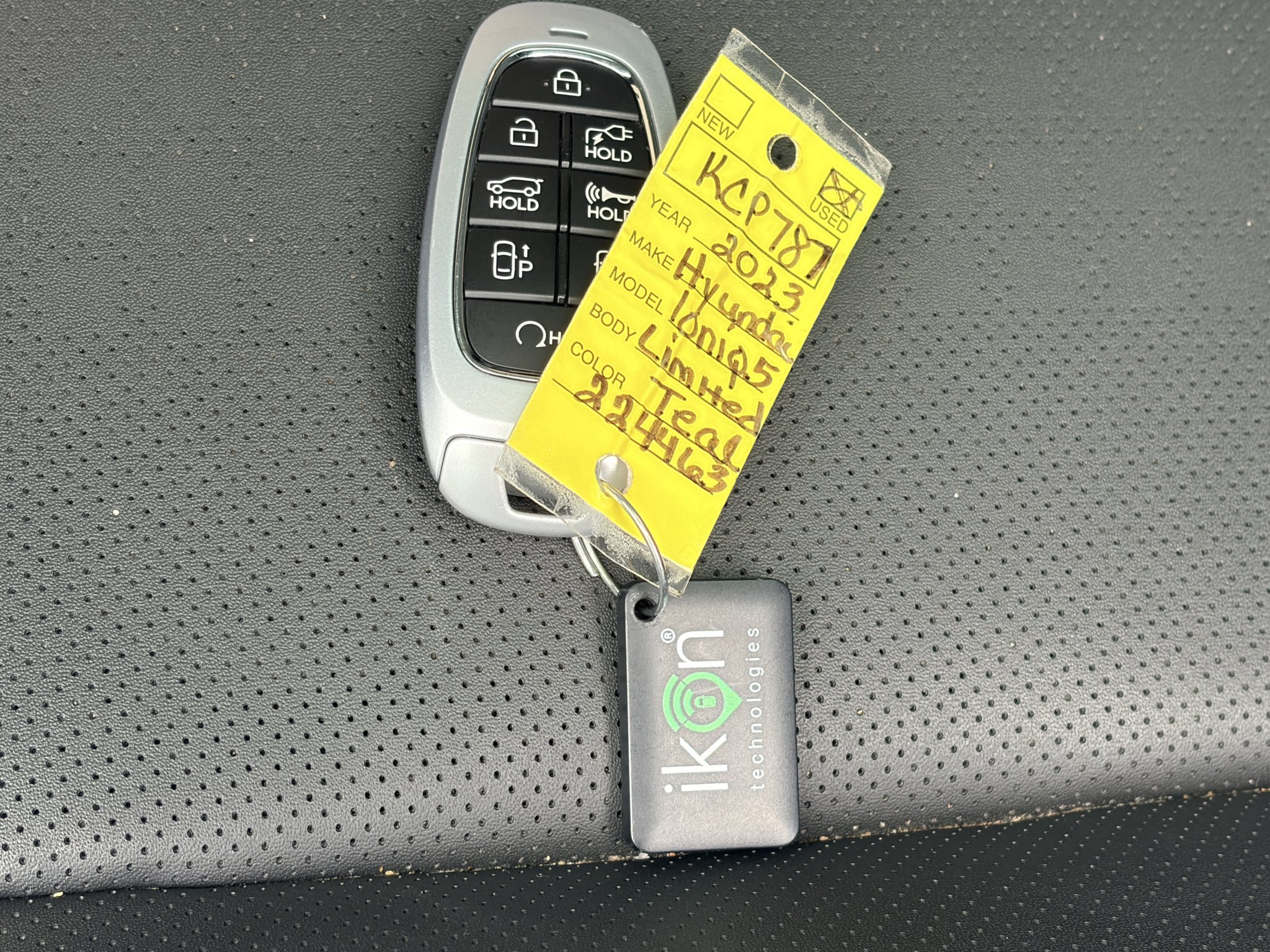Used 2023 Digital Teal Hyundai Limited image 23