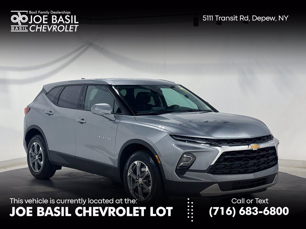 Used 2025 Gray Chevrolet LT image 1
