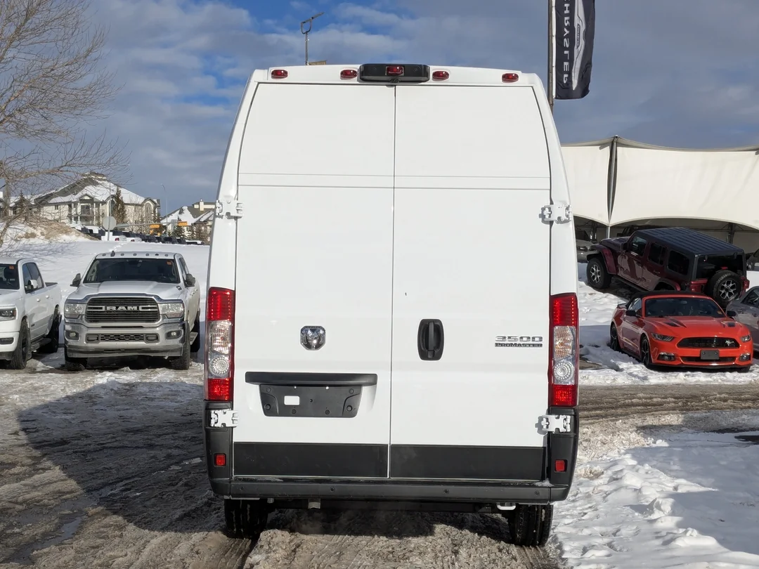 New 2026 White RAM Tradesman - - Super High Roof - Cargo Partition - Adaptive Cruise - Remote Start & More! image 7